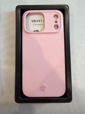 Velvet Caviar IPhone 17 Pro Max Case